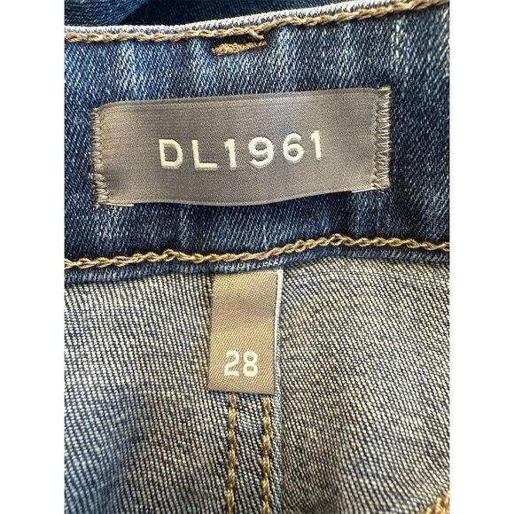 DL1961 Women's Bridget Mid Rise Instasculpt Bootcut Jeans in Newbury Size 28 - Picture 8 of 11